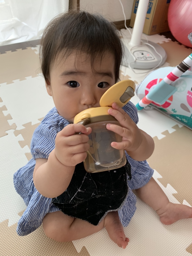 7ヶ月女の子 食べるの大好きでご飯の準備始めるとテンション上がります コープ デリシェ 7ヶ月女の子 食べるの大好きでご飯の準備始めるとテンション上がります コープ デリシェ