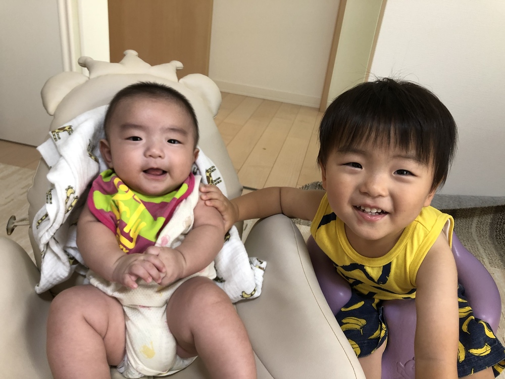 食べるの大好き2歳2ヶ月の男の子ともうすぐ5ヶ月男の子です コープ デリシェ 食べるの大好き2歳2ヶ月の男の子ともうすぐ5ヶ月男の子です コープ デリシェ