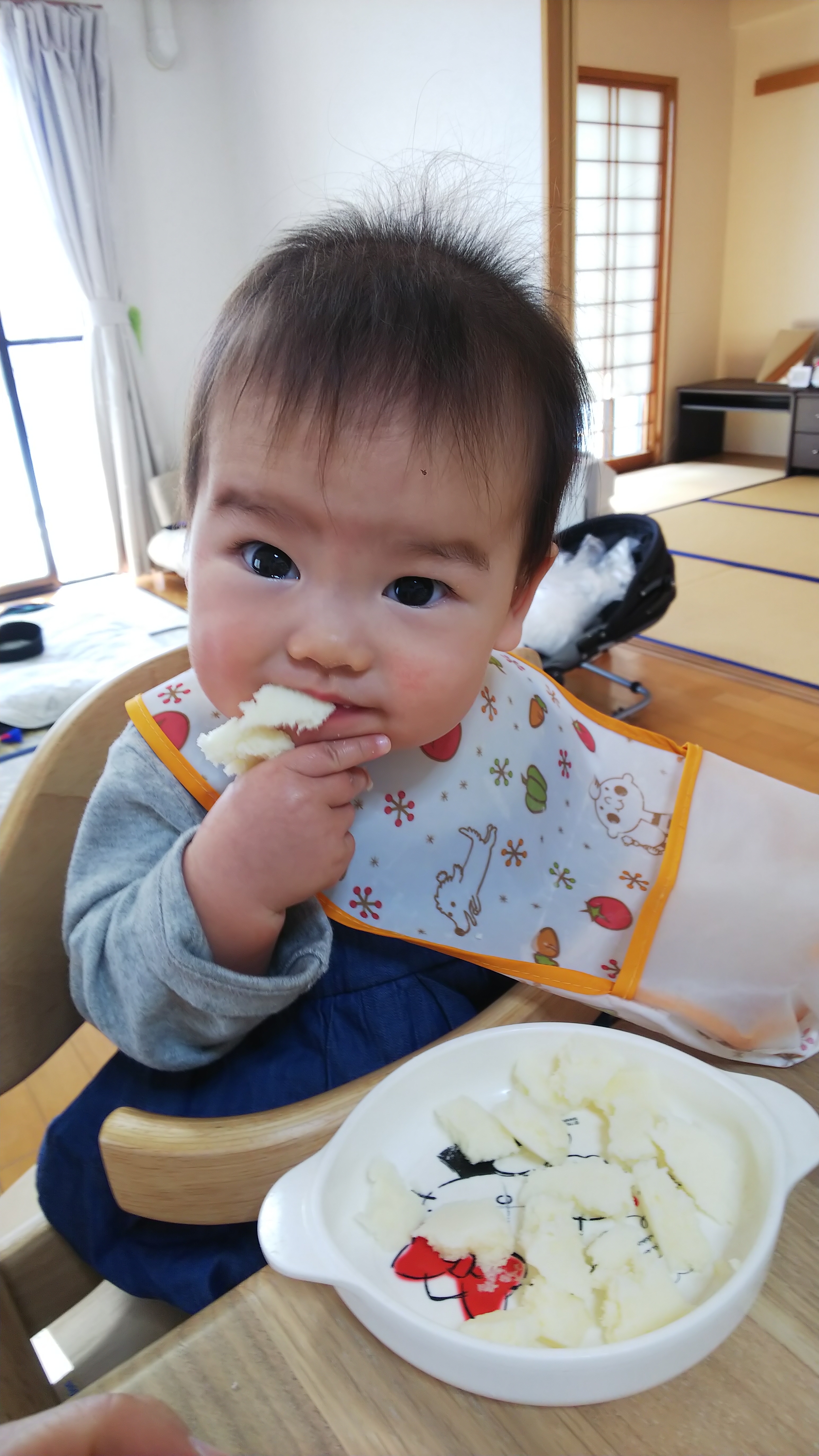 9ヵ月の女の子です ご飯大好きで 離乳食をモグモグ食べてます 納豆は苦手なので コープの商品で納豆大好きになってもらいたいです コープ デリシェ