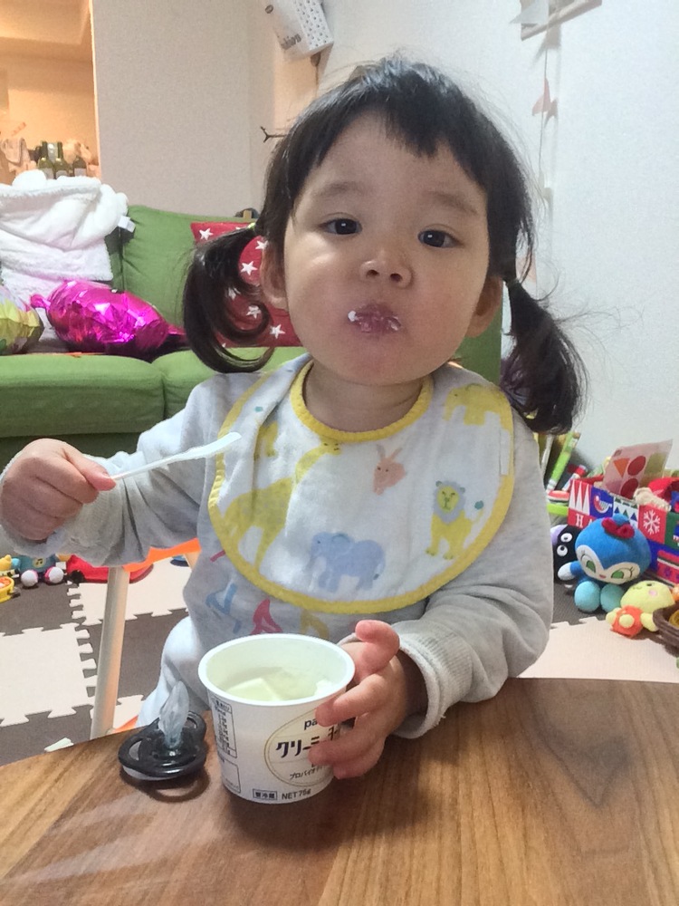 食べるの大好き 2歳児 最近のマイブームはクリーミーヨーグルト コープ デリシェ