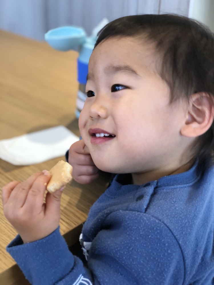 1歳10ヶ月の男の子です 食べ過ぎて悩むくらいよく食べます よろしくお願いします コープ デリシェ